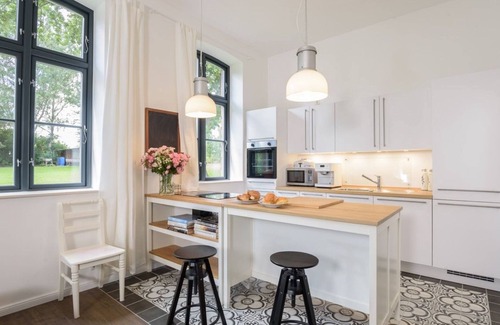 Daensen Apartment | Listed old school near Hamburg and golf course - Listed old school near Hamburg