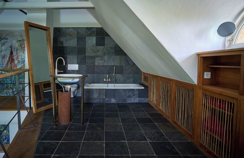 Garding House | Listed thatched roof property in a quiet, secluded location