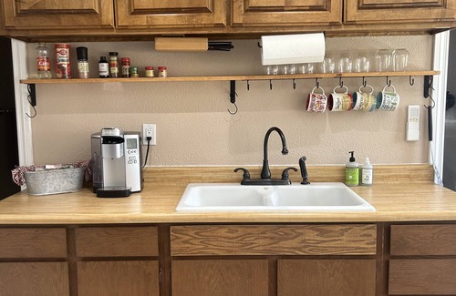 Dubois Apartment | Listen to the Wind River