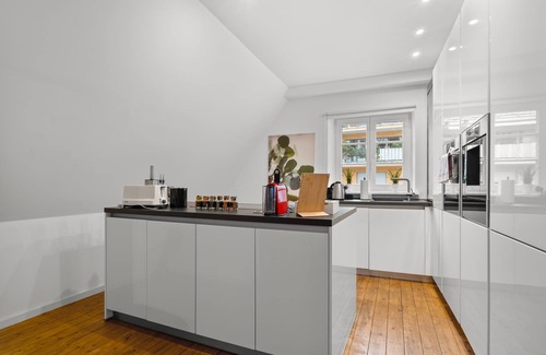 Weinheim Apartment | LiT LiVING: im Herzen von Weinheim - free Parken