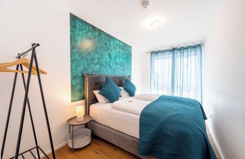 Sudliche Innenstadt Condo | Lit Living Luxus - Box Spring - Parking