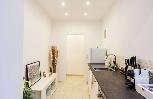 Ladenburg Apartment | LiT LiVING: Luxus | Box SprIng | Netflix | 8 Pers.