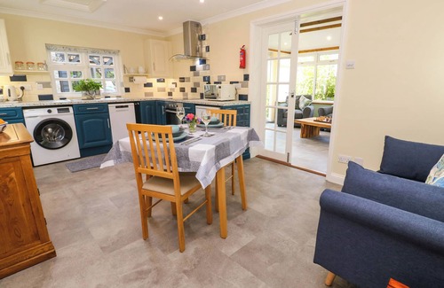 Gweek Cottage | LITTLE ACORNS, romantic, country holiday cottage in Gweek