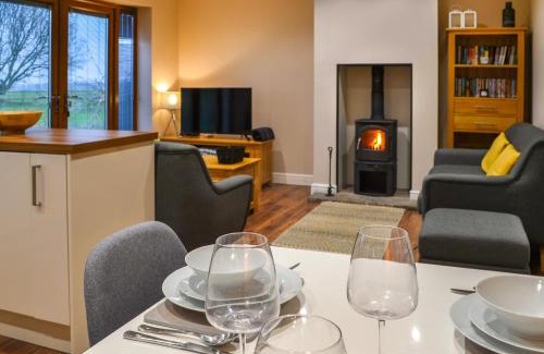 Ryther House | Little Acres Cottage