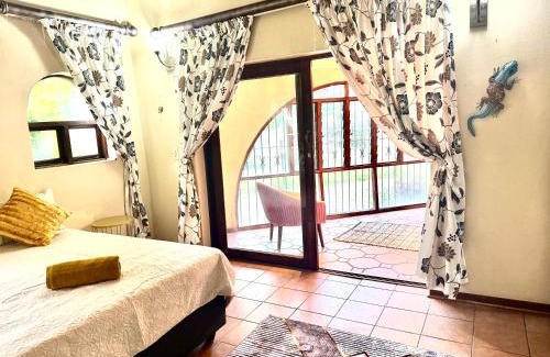 Greater Johannesburg Metropolitan Area House | Little Africa in Midrand