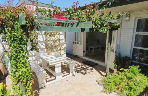 Kommetjie Apartment | Little Arum Cottages