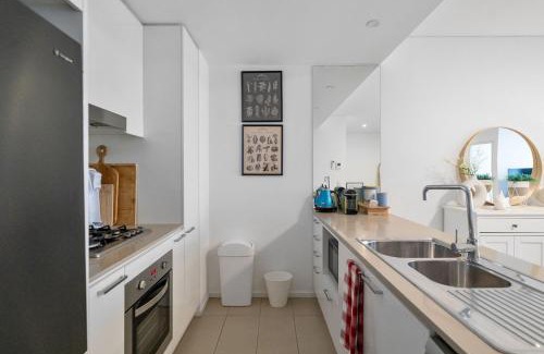 Little Bay Apartment | Little Bay Haven-Stylish Coastal Apartment