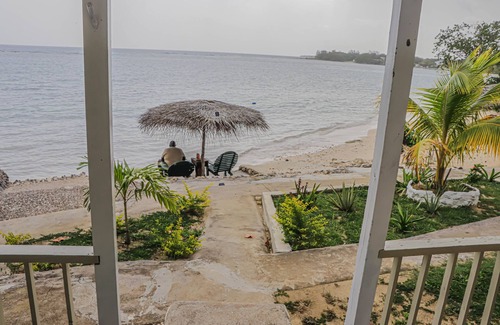 Little Bay Cottage | Little Bay Hideaway
