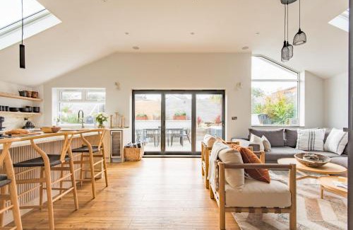 Whitstable House | Little Beach House by Bloom Stays