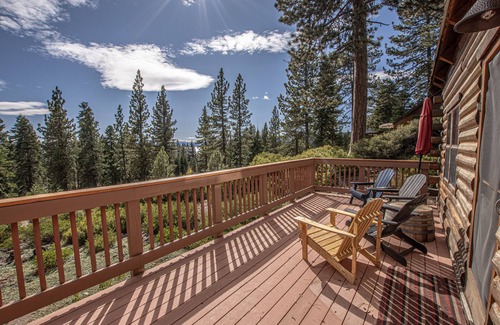 Tahoe Vista House | Little Bear Cabin by Hauserman Rentals