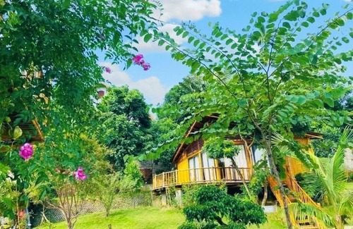 Quoc Oai Ski Chalet | Little Bee House