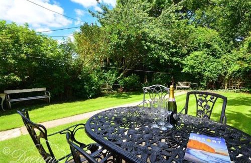 West Compton House | Little Berwick Cottage