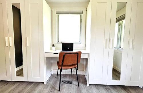 Owen Sound House | Little Blue Oasis
