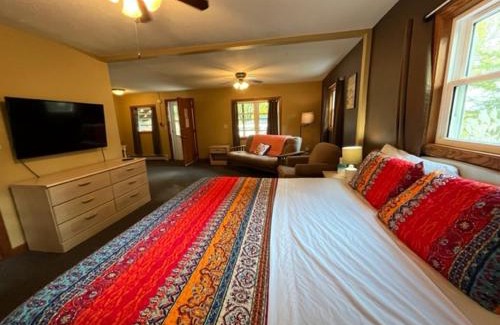 Trempealeau Hotel | Little Bluff Inn
