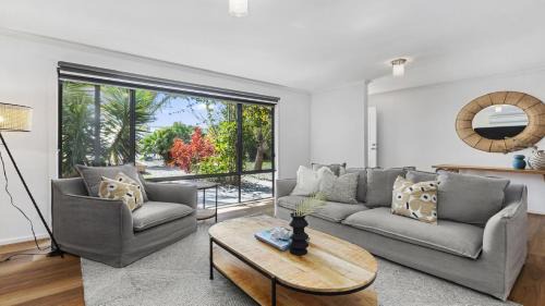 Aldinga Beach House | Little Boat Beach House at Aldinga Beach by Wine Coast Holiday Rentals