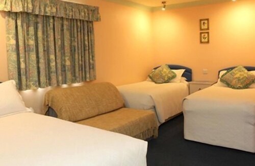 Takeley Bed & Breakfast | Little Bullocks Farm