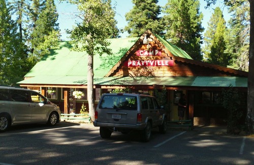 Prattville Cabin | Little Cabin in the Woods