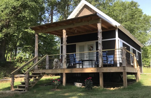 Crane Hill House | Little cabin on the smith lake