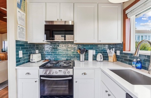 Arch Cape Cabin | Little Caper - Newly Renovated! - Beachcomber Vacation Homes