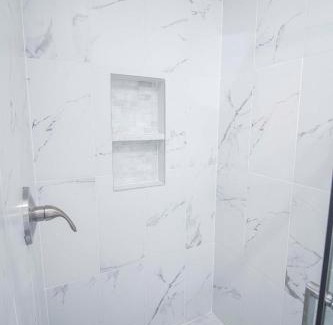 Noblesville House | Little Chi Cottages