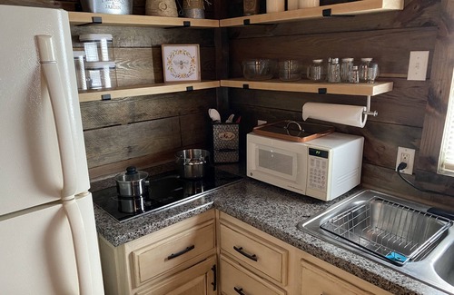 Board Camp Cabin | Little Choctaw Cabin