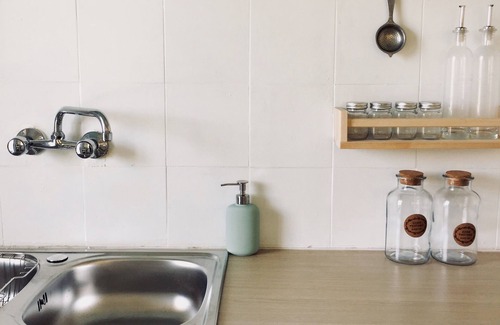 Oropos Cottage | Little cottage by the sea