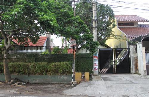 Malang Villa | Little Creek Lodge