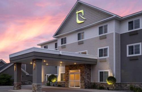 New London Hotel | Little Crow Resort & Conference, Trademark by Wyndham