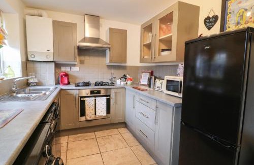 Hornsea House | Little Daisy Cottage