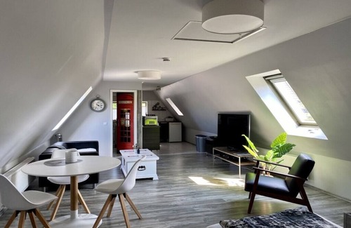 Groß Schauen House | Little America" Modern retreat"