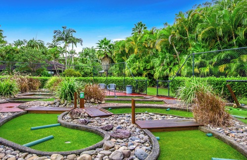 Coffs Harbour Apartment | Little Diggers - Tranquil Studio Retreat by the Sea