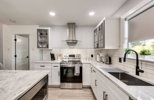Little Elm House | Little elm 5BR Gem Pool, Spa, Firepit, Game Room