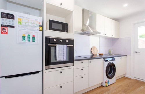Samson House | Little Fig Retreat - 5 mins to Fremantle
