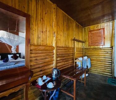 Ambagollapathana House | Little Folly