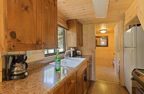Island Park House | Little Fox by KABINO Fire Pit Large Yard Loft with Low Ceiling Grill WiFi
