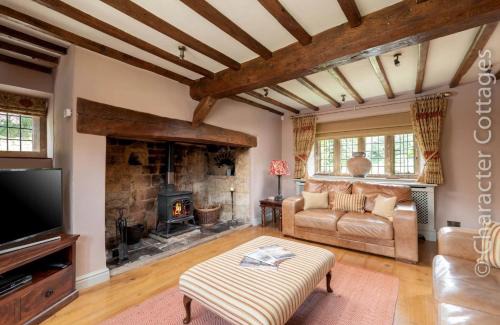 Broadway House | Little Gables