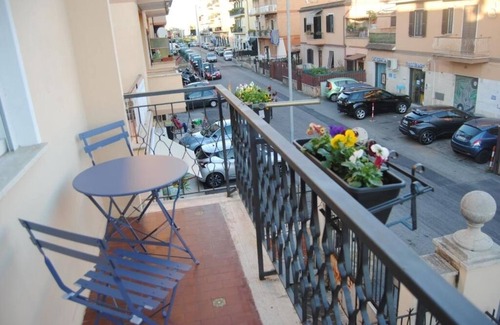 Zona XVI Torrenova House | Little Gardens Guest House - Orchid Room