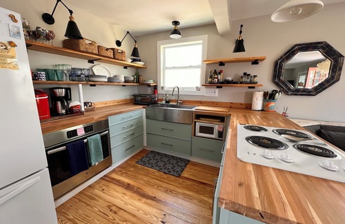 Placida Cabin | Little Gasparilla Island: WATERFRONT Cabin, Boat dock at door!
