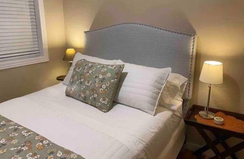Afton House | Little Gem Cottage