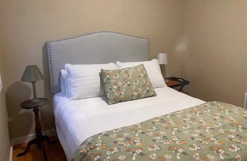 Afton House | Little Gem Cottage