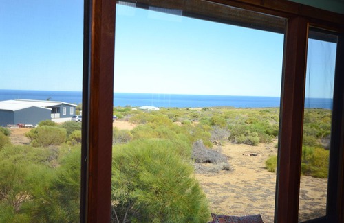 Kalbarri House | Little Gem Ocean Retreat - Kalbarri, WA