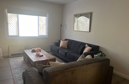 Broken Hill House | Little Gem on Williams| 3 bedroom, Wi-Fi, Pet Friendly, Perfect Location