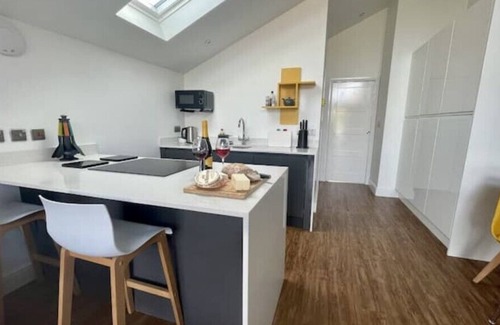 Holland-On-Sea House | Little Gem with private hot tub