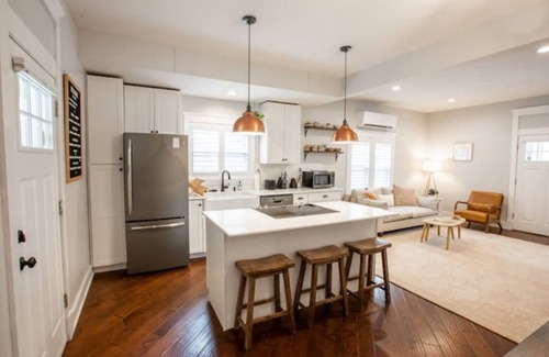 Fletcher Place House | Little Green House | Footsteps from Colts/Pacers