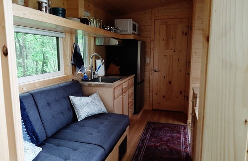 Baraboo Cottage | Little House in the Big Woods on the Prairie