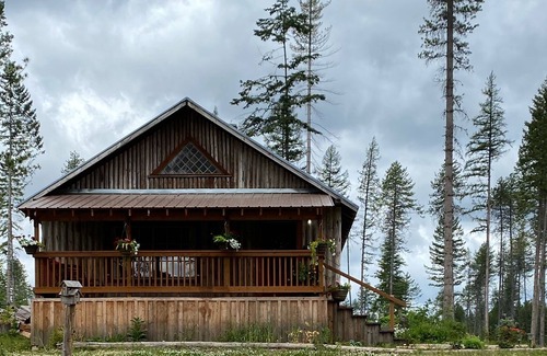 Harvard Cabin | Little House In The Big Woods!