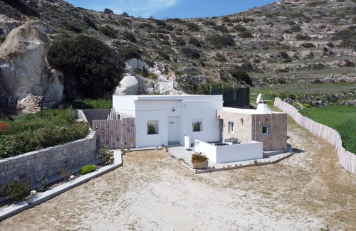 Zefiria Apartment | Little House On The Prairie