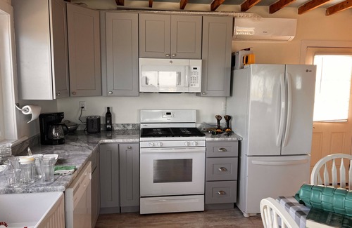Heislerville House | little house packs a punch on Delaware Bay NJ