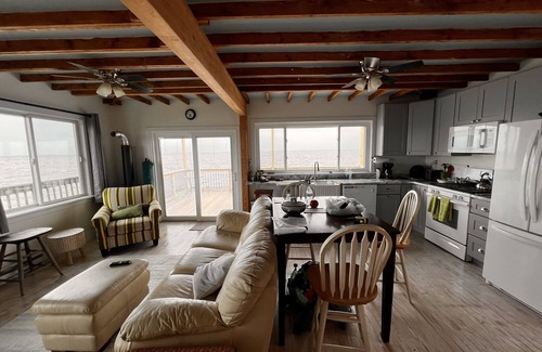 Heislerville House | little house packs a punch on Delaware Bay NJ