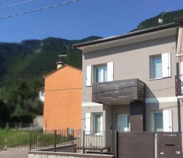 Pove del Grappa Apartment | Little House Pove del Grappa